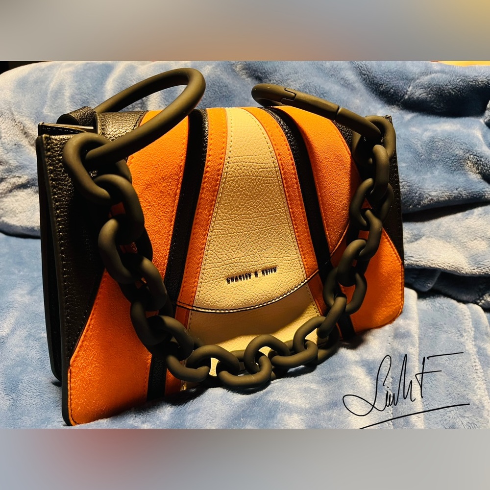 CHARLES & KEITH purse (never been used)